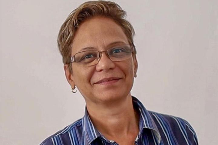 portrait confines - audrey finance manager