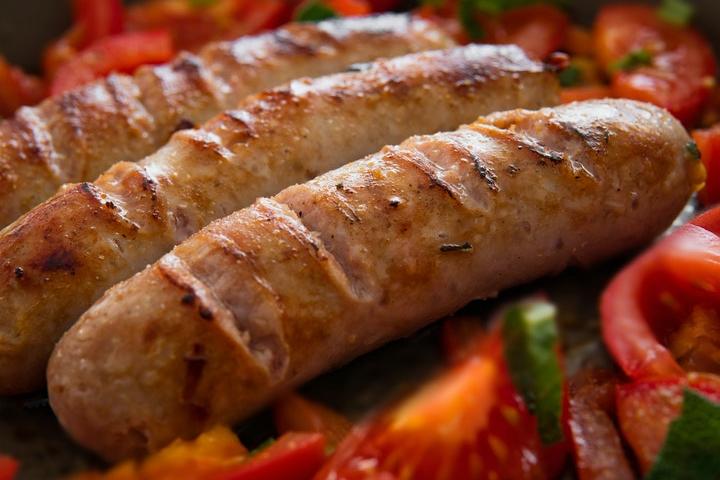 manger_mieux_saucisses_poulet_rougaille